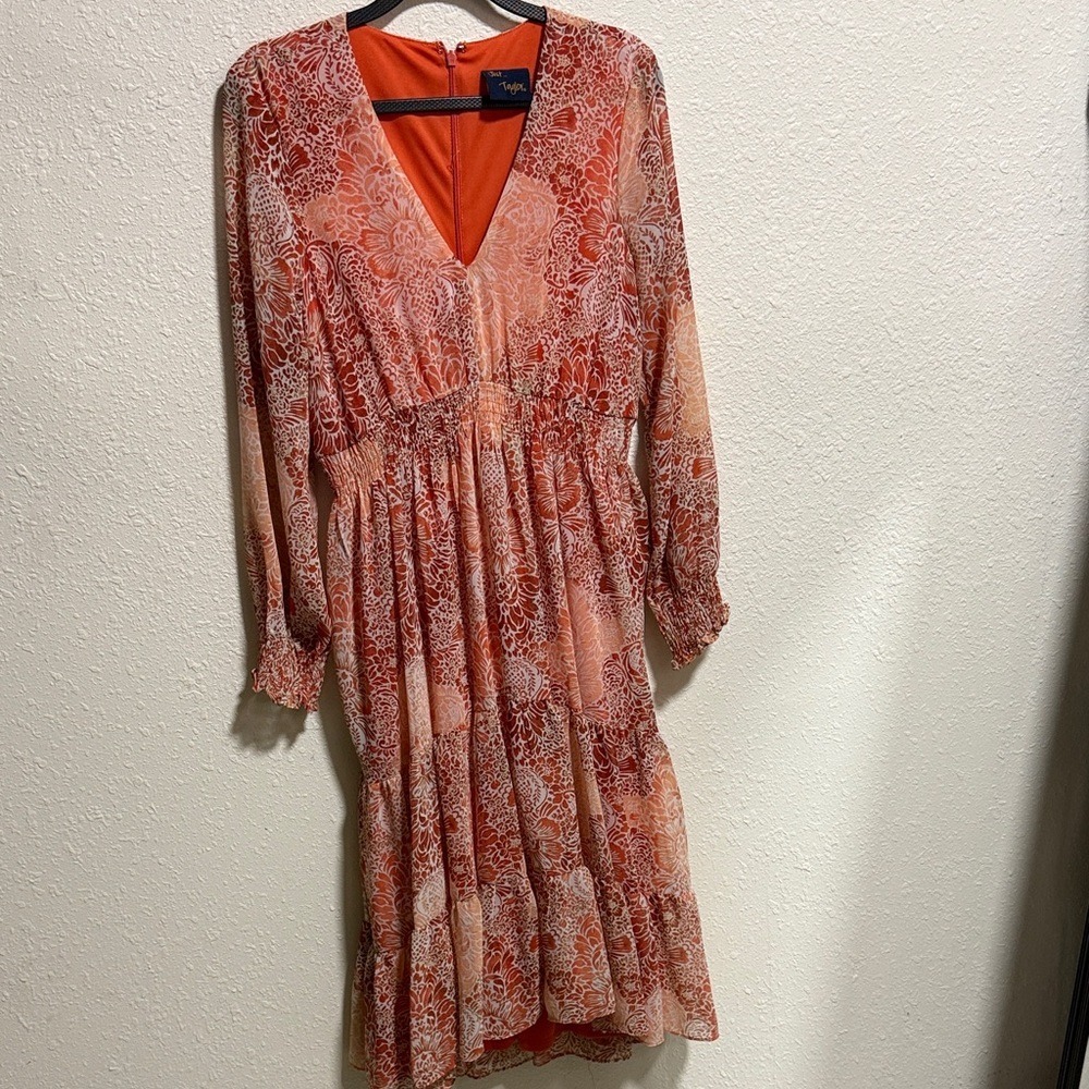 Just Taylor Orange Paisley Floral Smocked Waist Tiered Mini Dress Womens Size‎ 6 - Picture 3 of 12